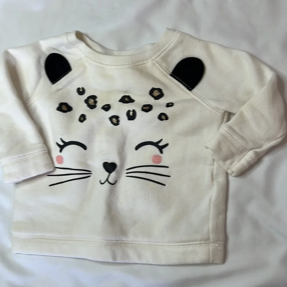 Carter’s Kids Cream Cat Sweatshirt & Black Polkadot Shor Sleeve Bundle Baby Girl